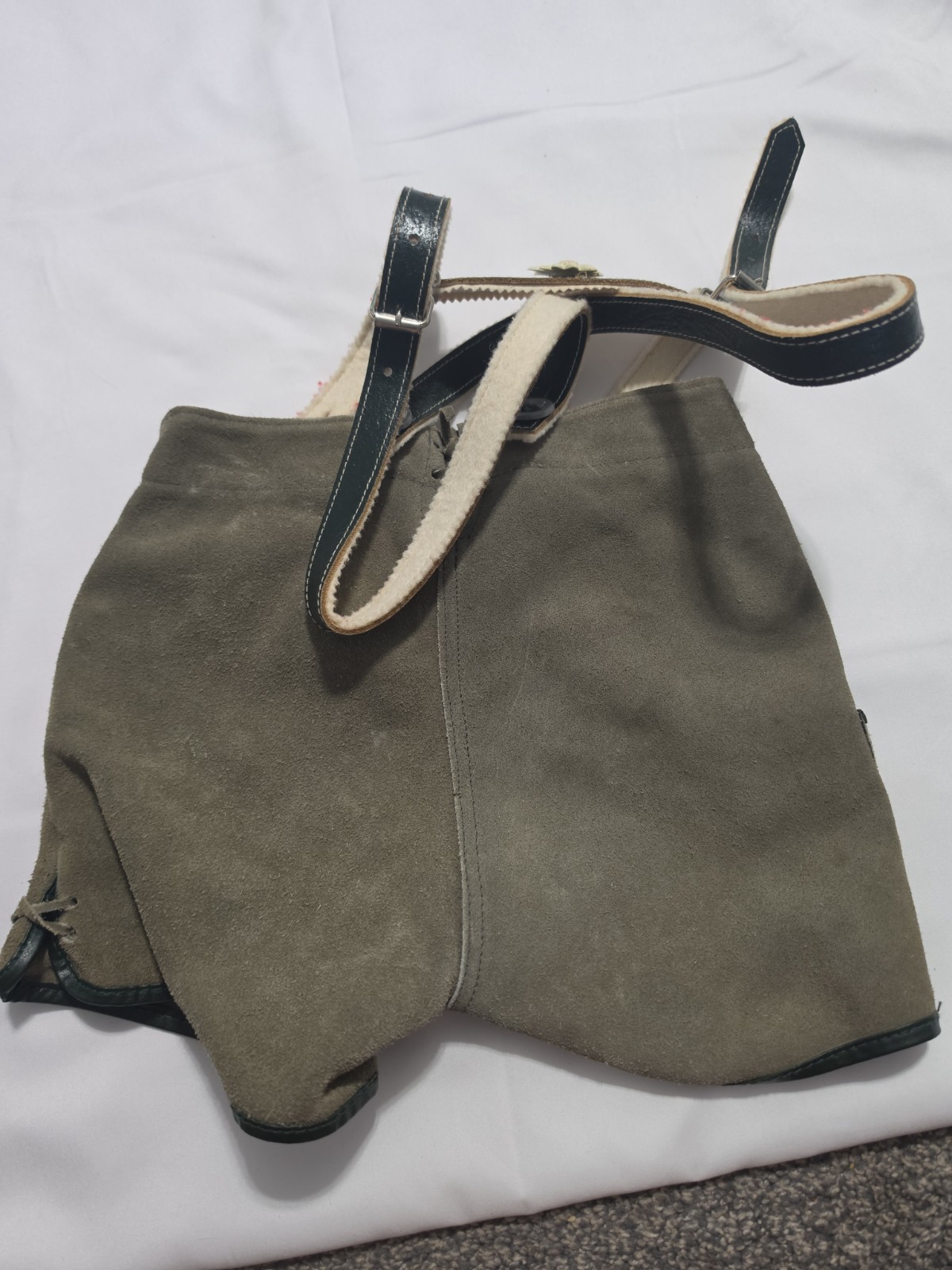 Children’s Lederhosen 104 4t Real Leather. Octoberfest German Deutsche